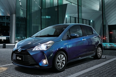 特別仕様車HYBRID F“Safety Edition Ⅲ”